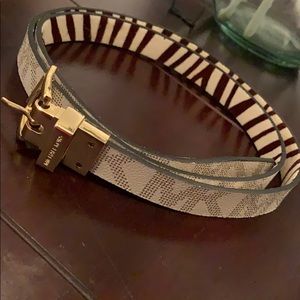 Michael Kors reversible belt size large